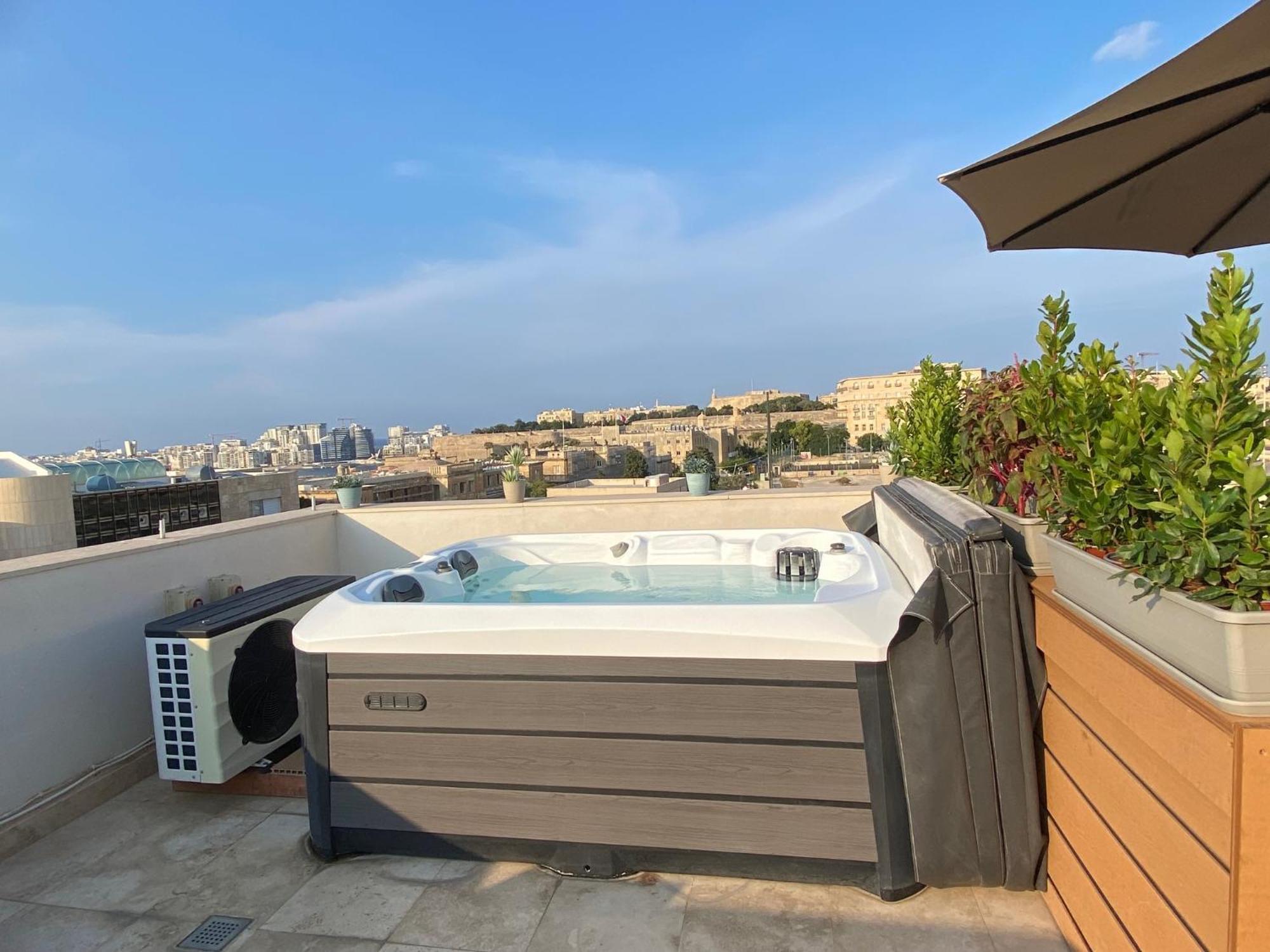 Tritoni Valletta Boutique Hotel Floriana Zewnętrze zdjęcie